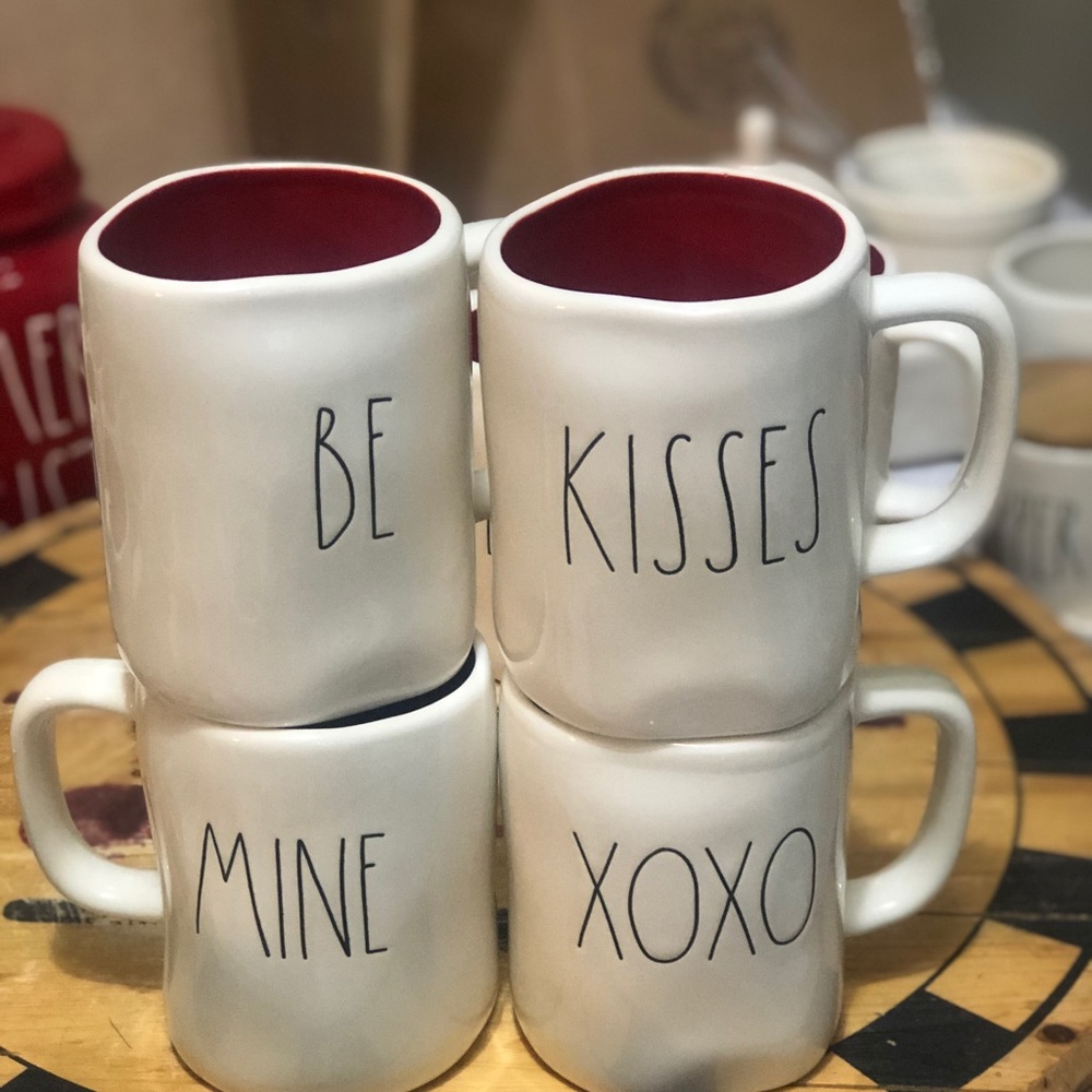3 mugs 2018